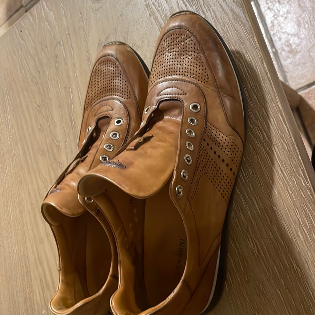 Men’s Magnanni Shoes Size 11